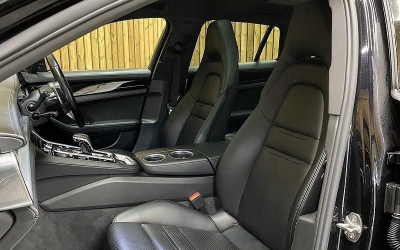 Used Porsche Panamera Sport Turismo 462 HP (339 kW) 2020 Estate