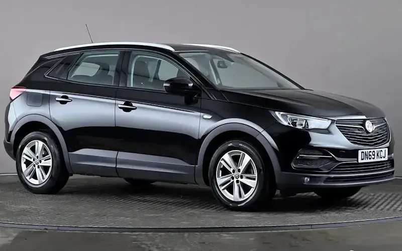 Usado Vauxhall Grandland X 131 HP (96 kW) 2019 SUV