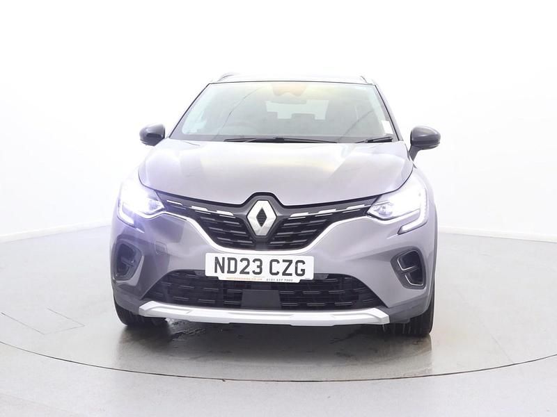 Used Renault Captur Techno 143 HP (105 kW) 2023 Grey/black SUV