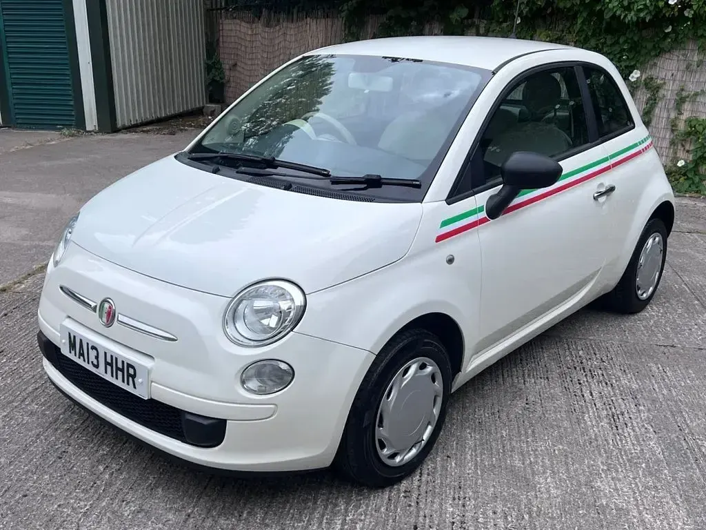 Used Fiat 500 Pop 69 HP (50 kW) 2013 White Hatchback