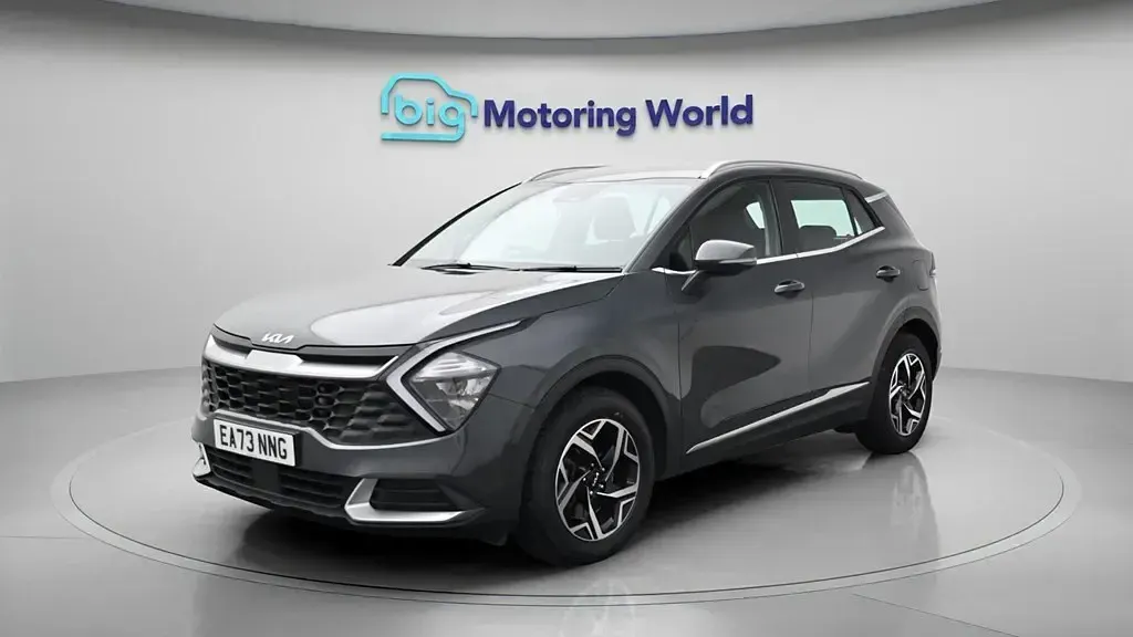 Gebraucht Kia Sportage 148 PS (108 kW) 2023 Grau SUV