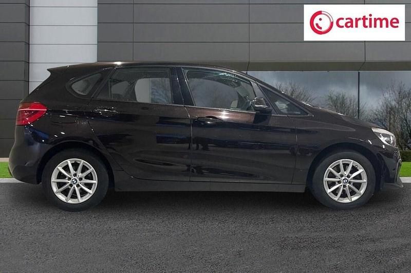 Used BMW 220 Comfort Edition 192 HP (141 kW) 2020 Brown Hatchback