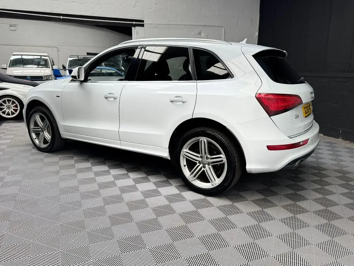 Used Audi Q5 S-line plus 190 HP (139 kW) 2016 White SUV