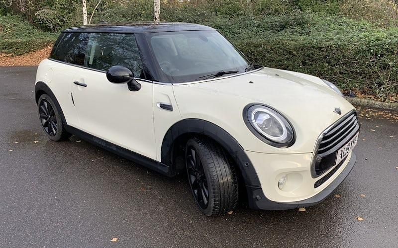 Used Mini Cooper Classic 136 HP (100 kW) 2021 Hatchback