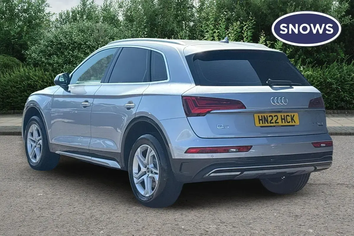 Used Audi Q5 Sport 265 HP (194 kW) 2022 Silver SUV