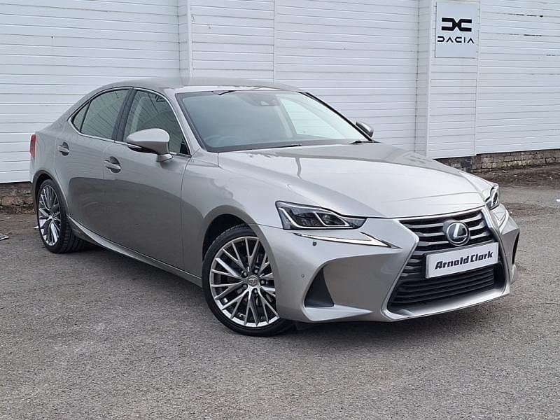 Used Lexus IS300h 223 HP (164 kW) 2017 Silver Sedan