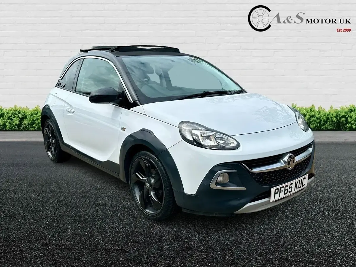 Używany Vauxhall Adam Rocks 69 KM (50 kW) 2016 Biały Hatchback