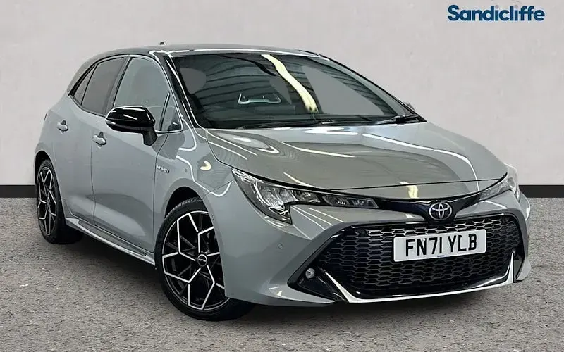 Begagnad Toyota Corolla Sport 184 HK (135 kW) 2022 Halvkombi