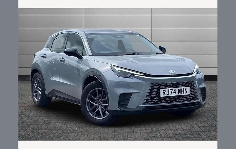 Cement grey Used 2025 Lexus LBX SUV | £26,150 (Super price) - Image 1/3