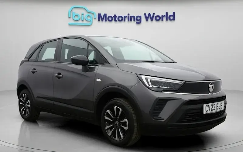 Used Vauxhall Crossland Design Edition 110 HP (80 kW) 2023 SUV