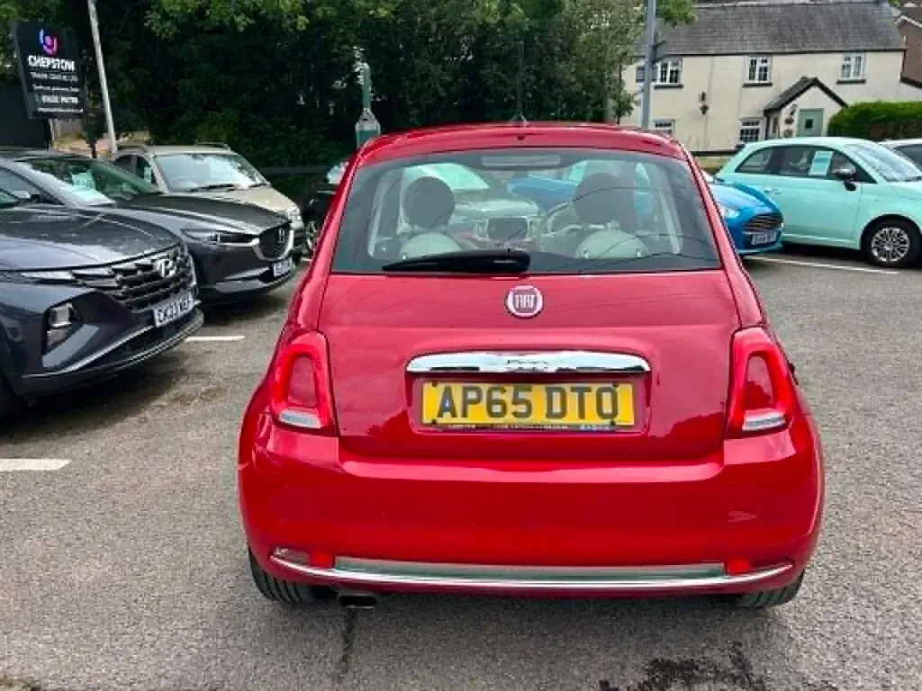 Used Fiat 500 Lounge 69 HP (50 kW) 2015 Red Hatchback