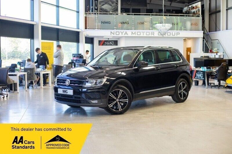 Black Used 2017 VW Tiguan SE SUV | £10,999 (Fair price) - Image 1/4