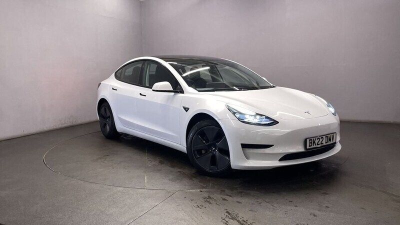 White Used 2022 Tesla Model 3 Performance Sedan | £26,999 (A bit pricey) - Image 1/4