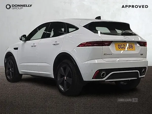 Usado Jaguar E-Pace Chequered Flag 150 HP (110 kW) 2019 Branco SUV