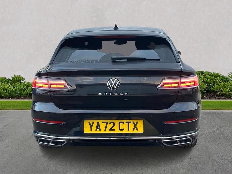 Usado VW Arteon R-line 150 HP (110 kW) 2023 Preto Carrinha