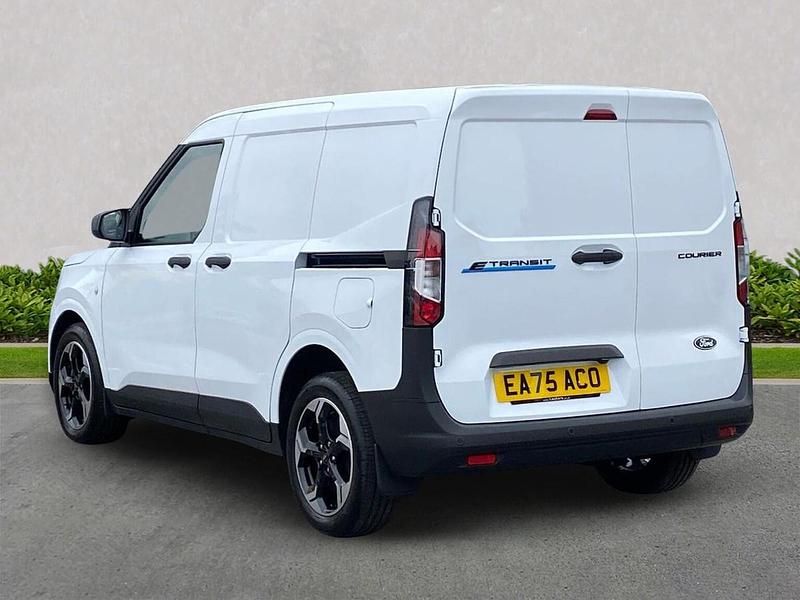 New Ford E-Transit Trend 100 kW (136 HP) 2025 White Van