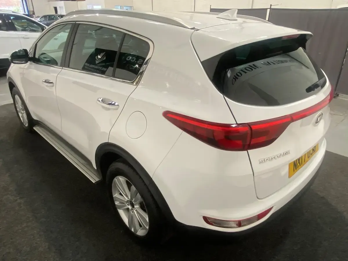 Used Kia Sportage 130 HP (95 kW) 2017 White SUV
