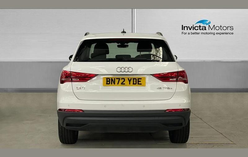 Used Audi Q3 Design 241 HP (177 kW) 2022 White SUV
