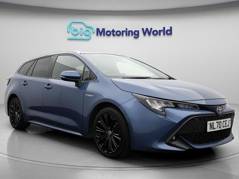 Blue Used 2020 Toyota Corolla Design Estate | £15,100 (Fair price) - Image 1/4