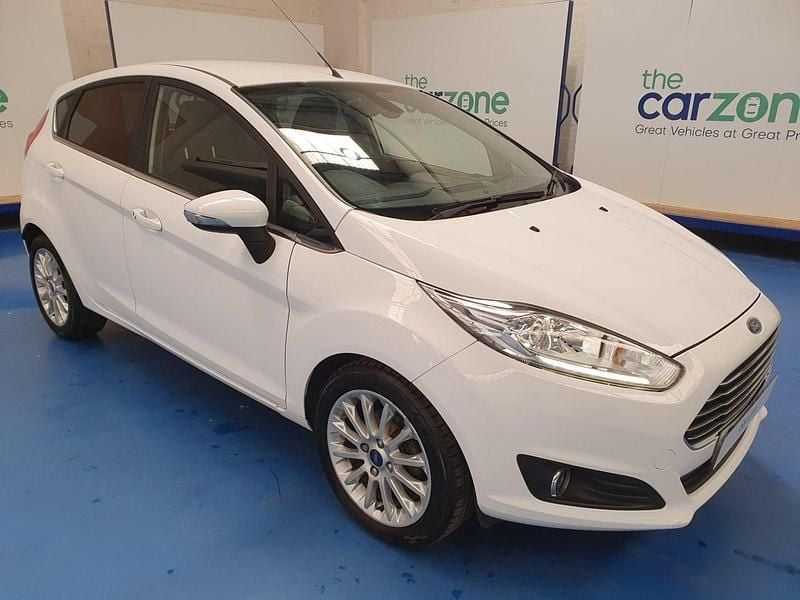 White Used 2015 Ford Fiesta Titanium X Hatchback | £3,999 (Good price) - Image 1/4