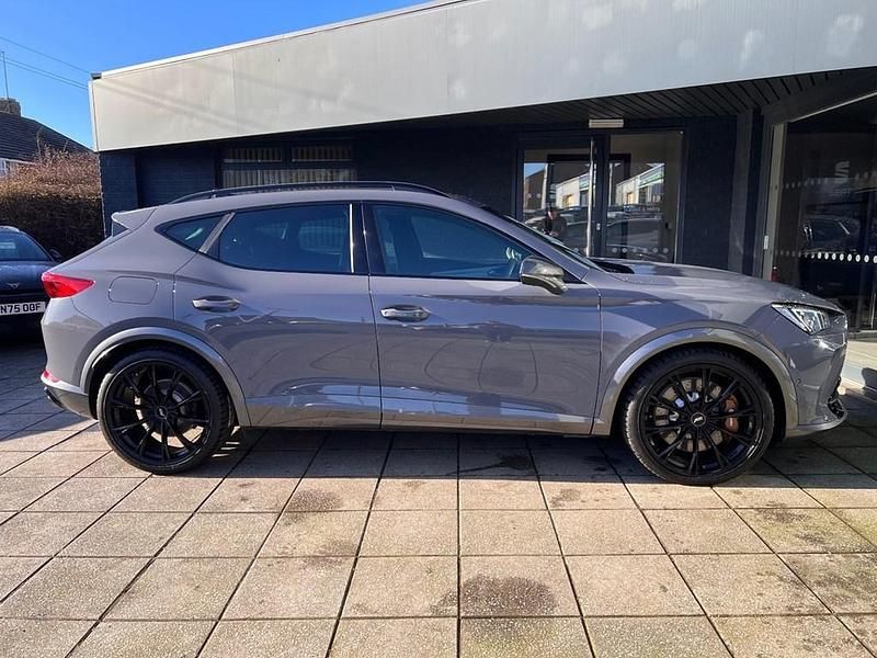 New Cupra Formentor VZ3 310 HP (228 kW) 2025 Graphene grey SUV