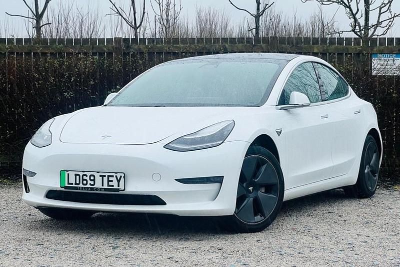 Used Tesla Model 3 11 kW (15 HP) 2019 Sedan