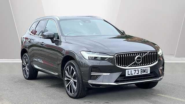 Grey Used 2023 Volvo XC60 Ultimate SUV | £42,790 (Fair price) - Image 1/4