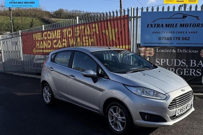Used Ford Fiesta Zetec 82 HP (60 kW) 2015