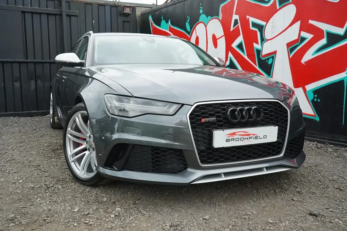 Used Audi RS6 Design 560 HP (411 kW) 2015 Grey Estate