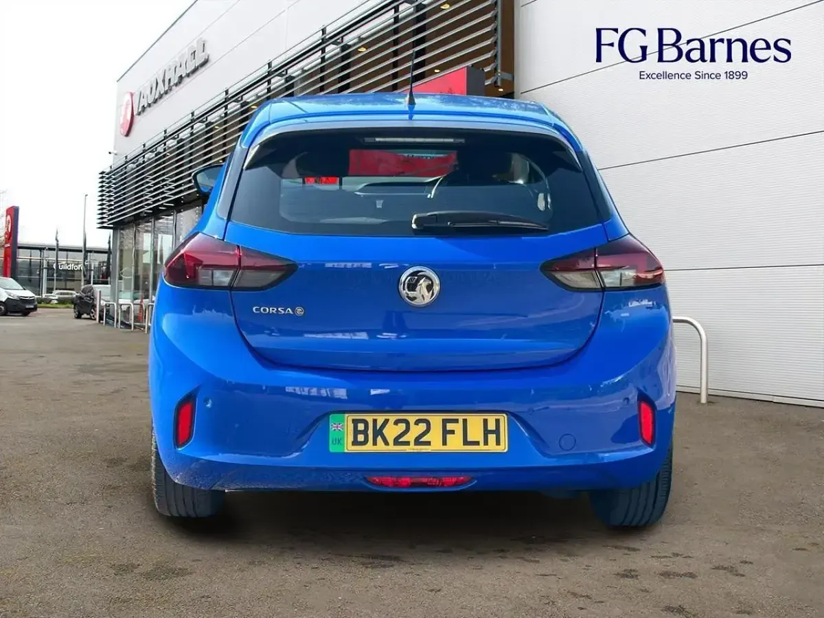 Used Vauxhall Corsa-e 98 kW (134 HP) 2022 Blue Hatchback