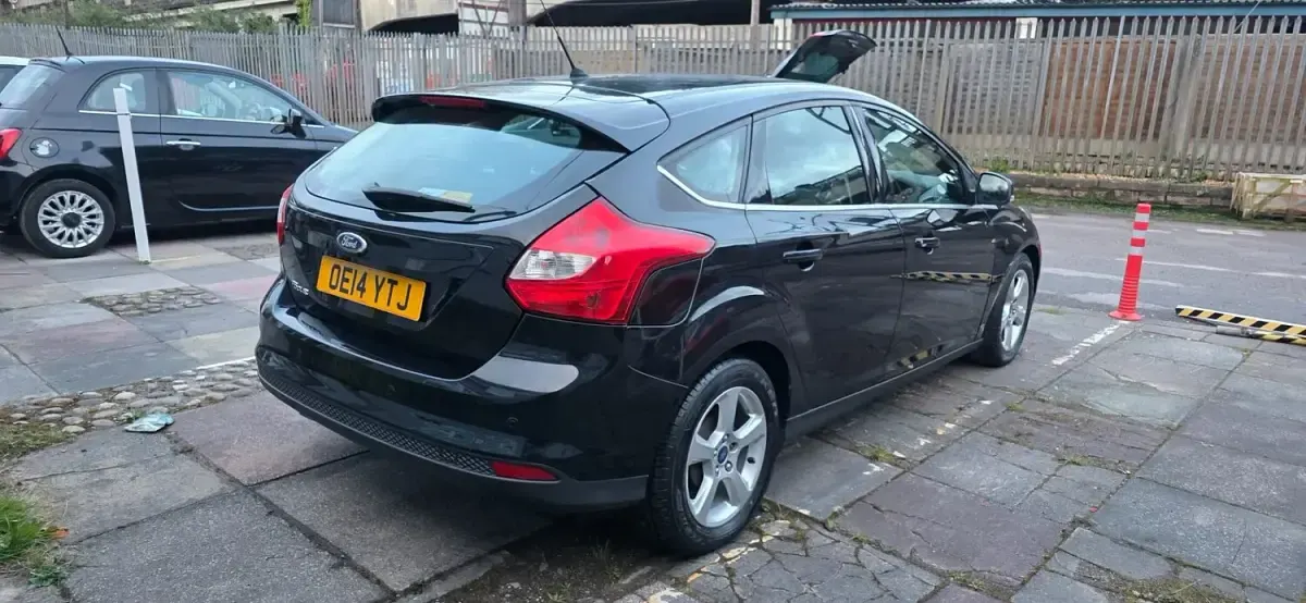 Used Ford Focus Zetec 2014 Black Hatchback