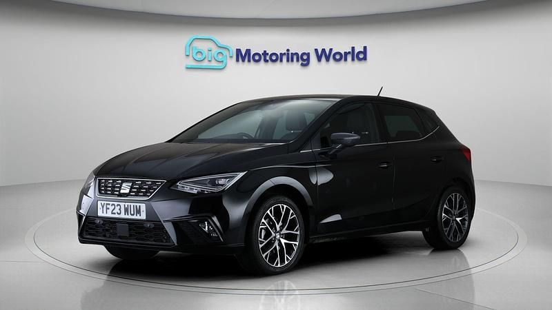 Used Seat Ibiza XCELLENCE Lux 110 HP (80 kW) 2023 Black Hatchback