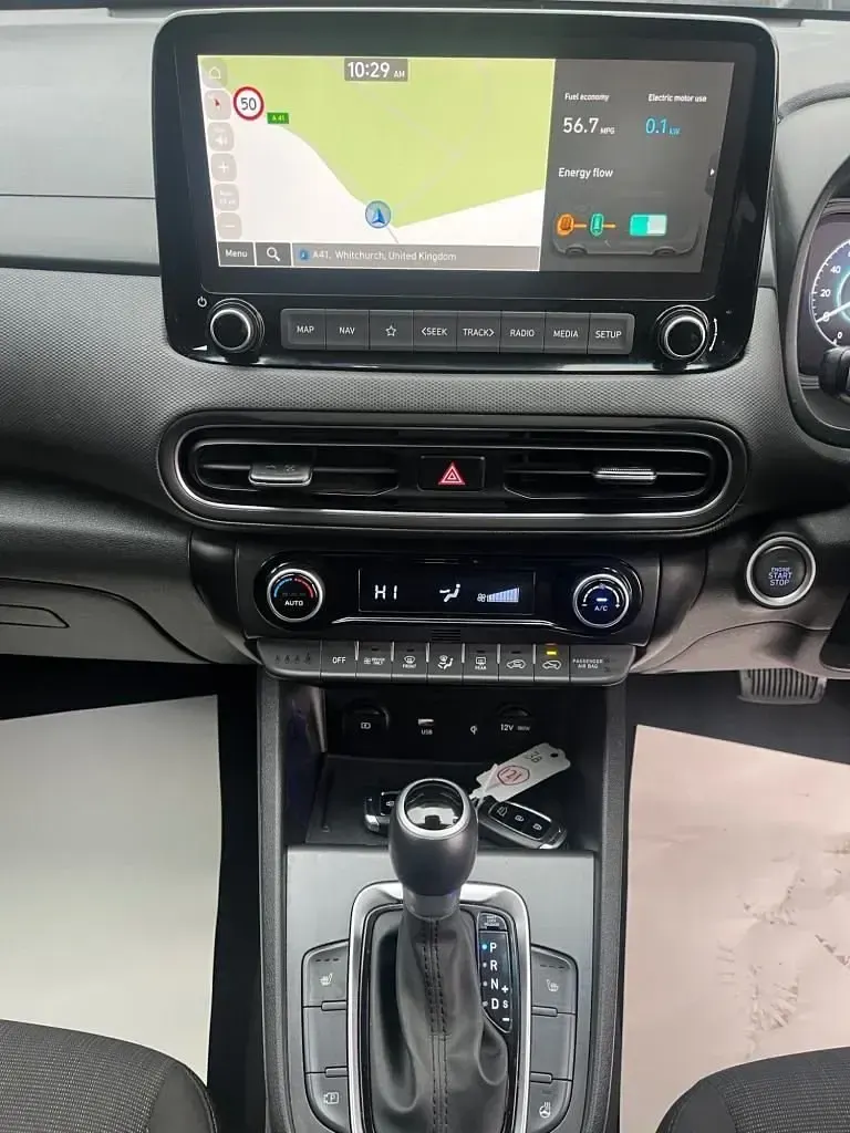 Gebraucht Hyundai Kona Premium 2026 Rot SUV