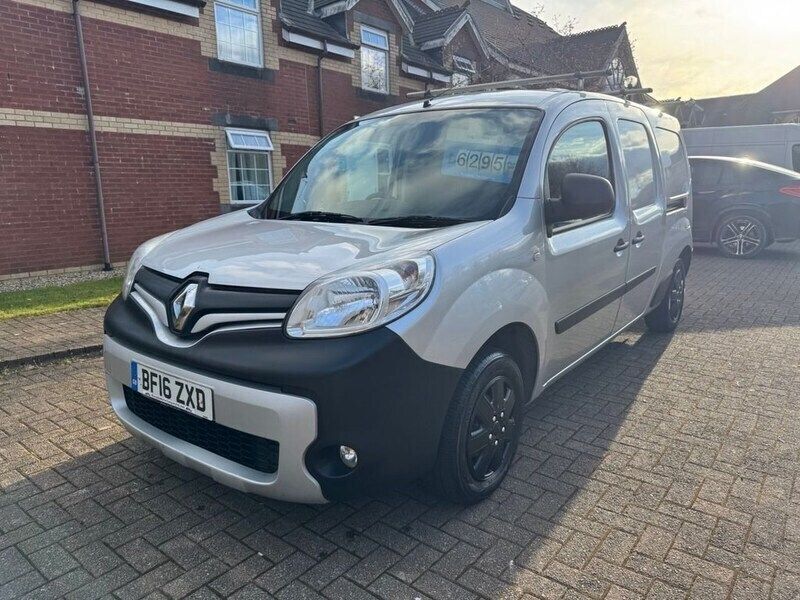 Silver Used 2016 Renault Kangoo MPV | £5,495 (Fair price) - Image 1/4
