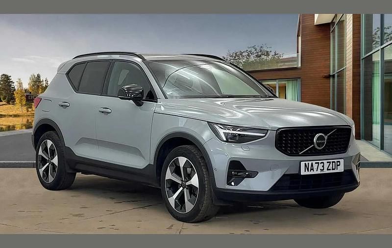 Used Volvo XC40 Ultimate 163 HP (119 kW) 2023 Vapour grey SUV