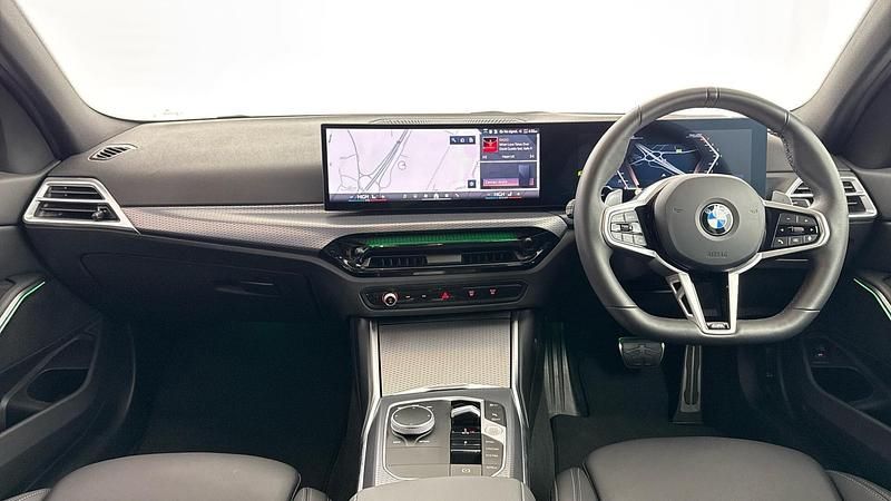 Begagnad BMW 320 M Sport 181 HK (133 kW) 2025 Svart Sedan