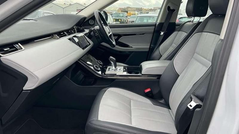 Used Land Rover Range Rover evoque HSE Dynamic 309 HP (227 kW) 2023 White SUV