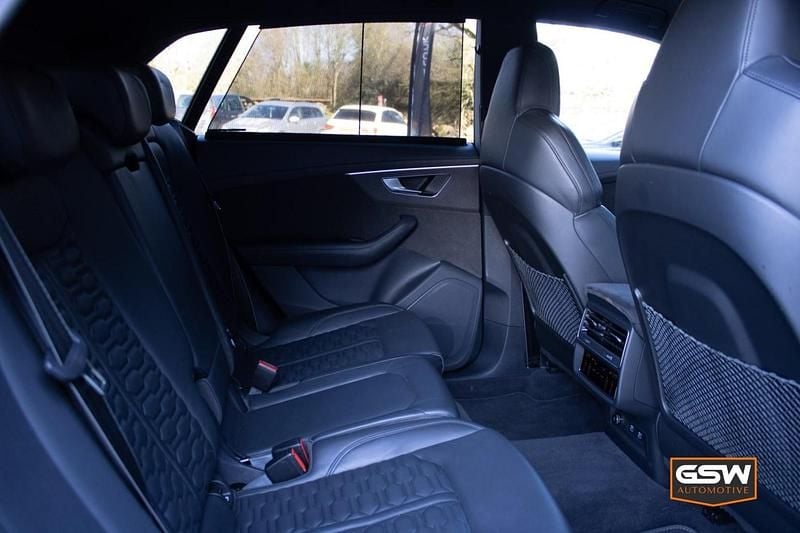 Usado Audi RS Q8 Exclusive 592 CV (435 kW) 2020 Negro SUV