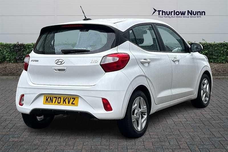 Used Hyundai i10 SE 84 HP (61 kW) 2020 White Hatchback