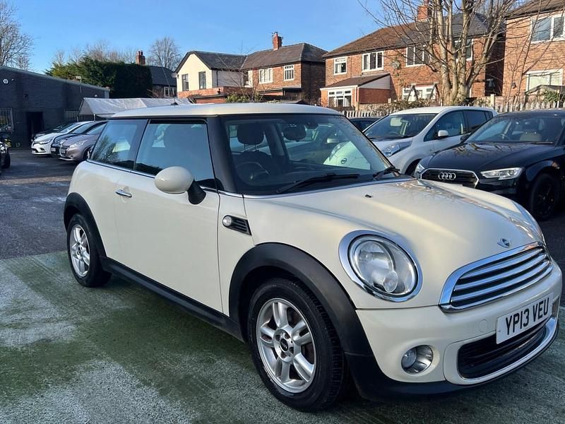 White Used 2013 Mini ONE Hatch Hatchback | £3,000 (Fair price) - Image 1/4