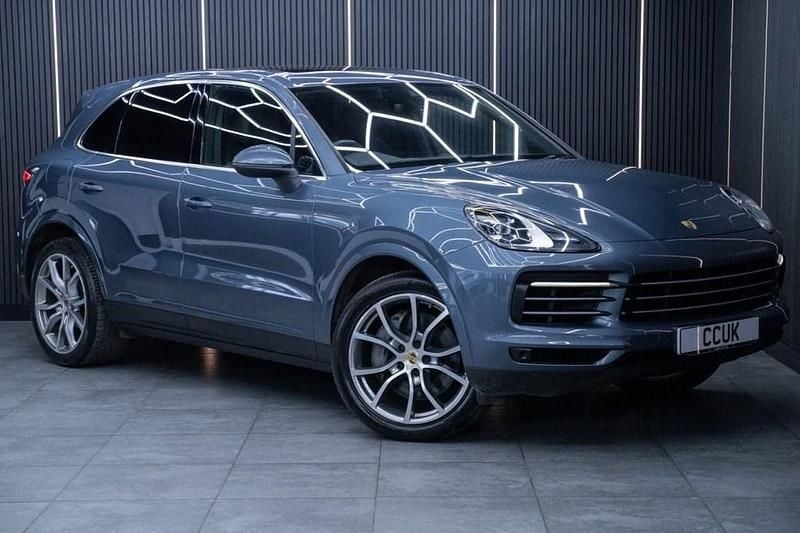 Used Porsche Cayenne 440 HP (323 kW) 2020 Blue SUV