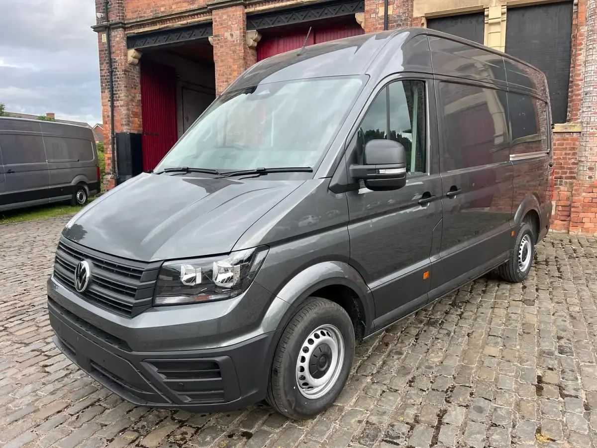 New VW Crafter 140 HP (102 kW) 2026 Grey Van