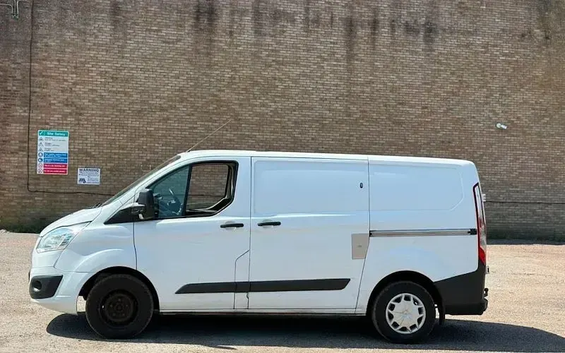 Used Ford Transit Custom Trend 131 HP (96 kW) 2017 Van