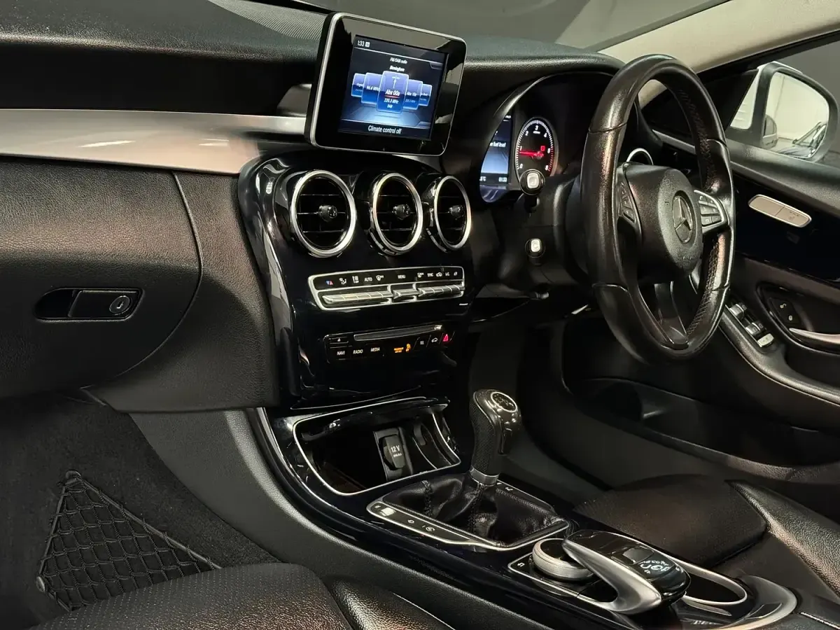 Used Mercedes C220 Executive 2017 White Sedan