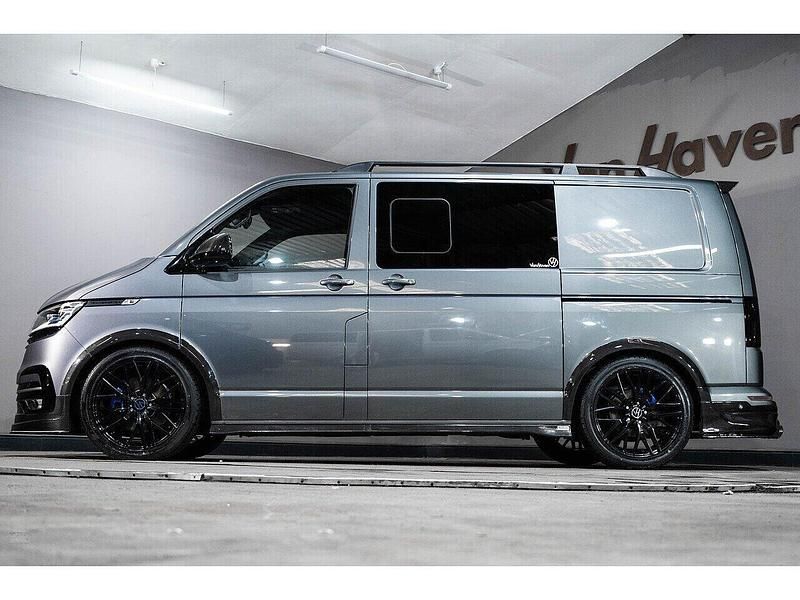 Usado VW Transporter Highline 204 HP (150 kW) 2023 Cinzento Van