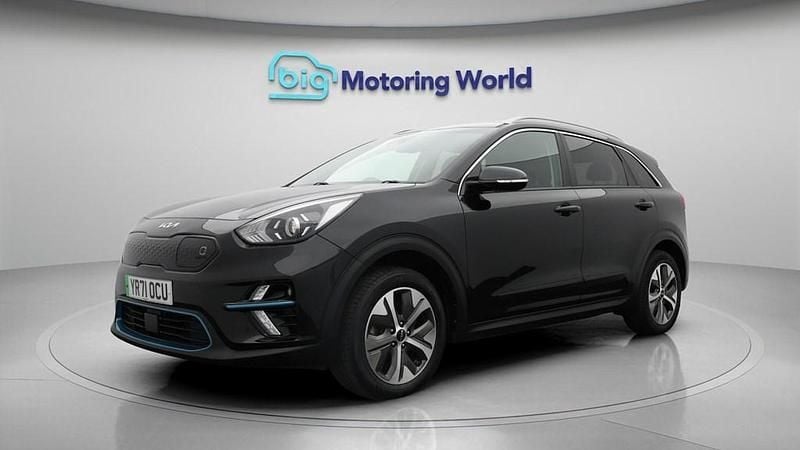 Used Kia e-Niro 147 kW (201 HP) 2021 SUV