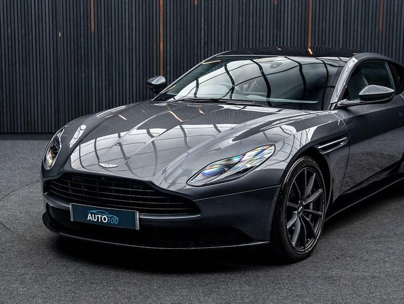 Used Aston Martin DB11 503 HP (369 kW) 2022 Grey Coupe