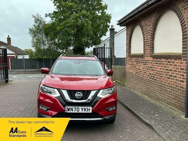 Used Nissan X-Trail N-Connecta 150 HP (110 kW) 2020 Red SUV