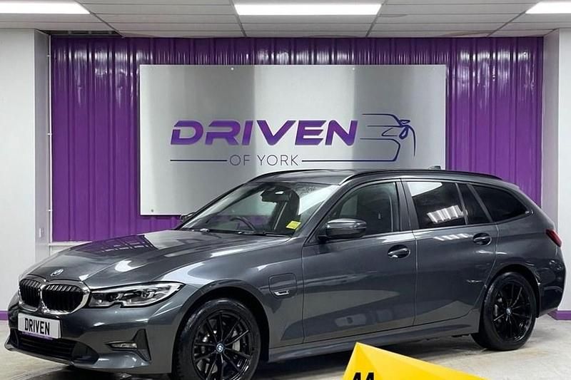Grey Used 2022 BMW 330e Sport Line Estate | £17,000 (Super price) - Image 1/1