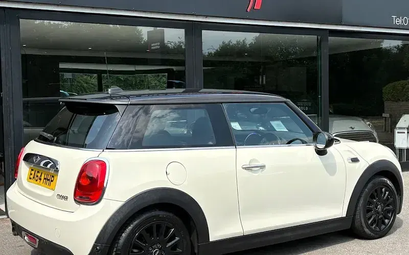 Used Mini Cooper Hatch 136 HP (100 kW) 2017 Hatchback